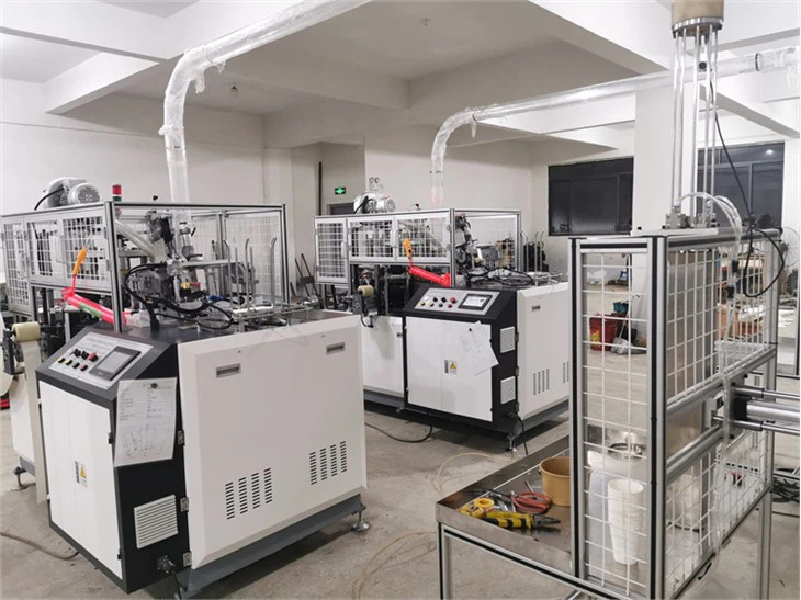 Tazza tal-karta li tagħmel il-magna tal-prezz baxx